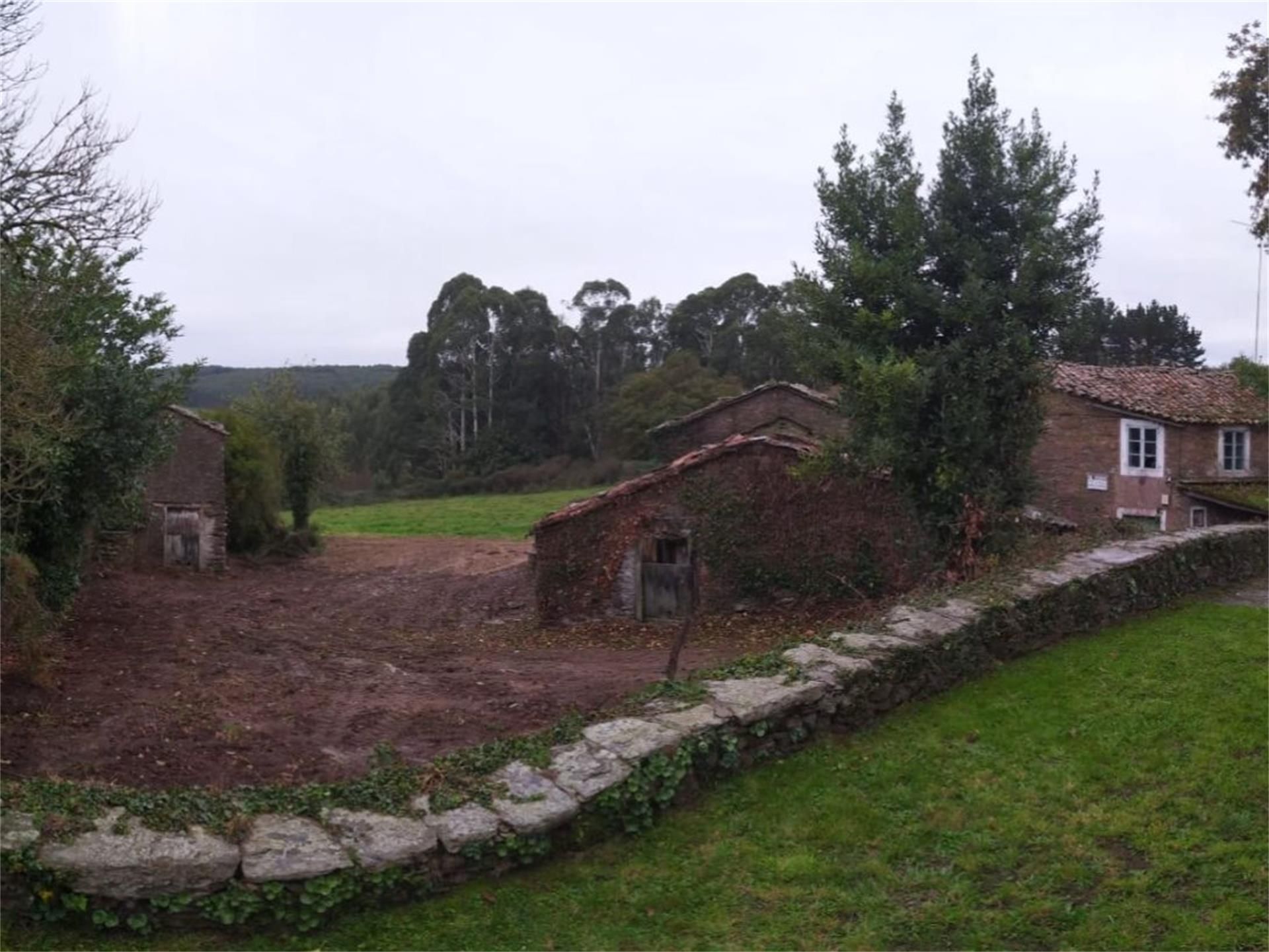 Finca rústica en venda en Frades
