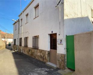 Exterior view of Single-family semi-detached for sale in Villabuena del Puente