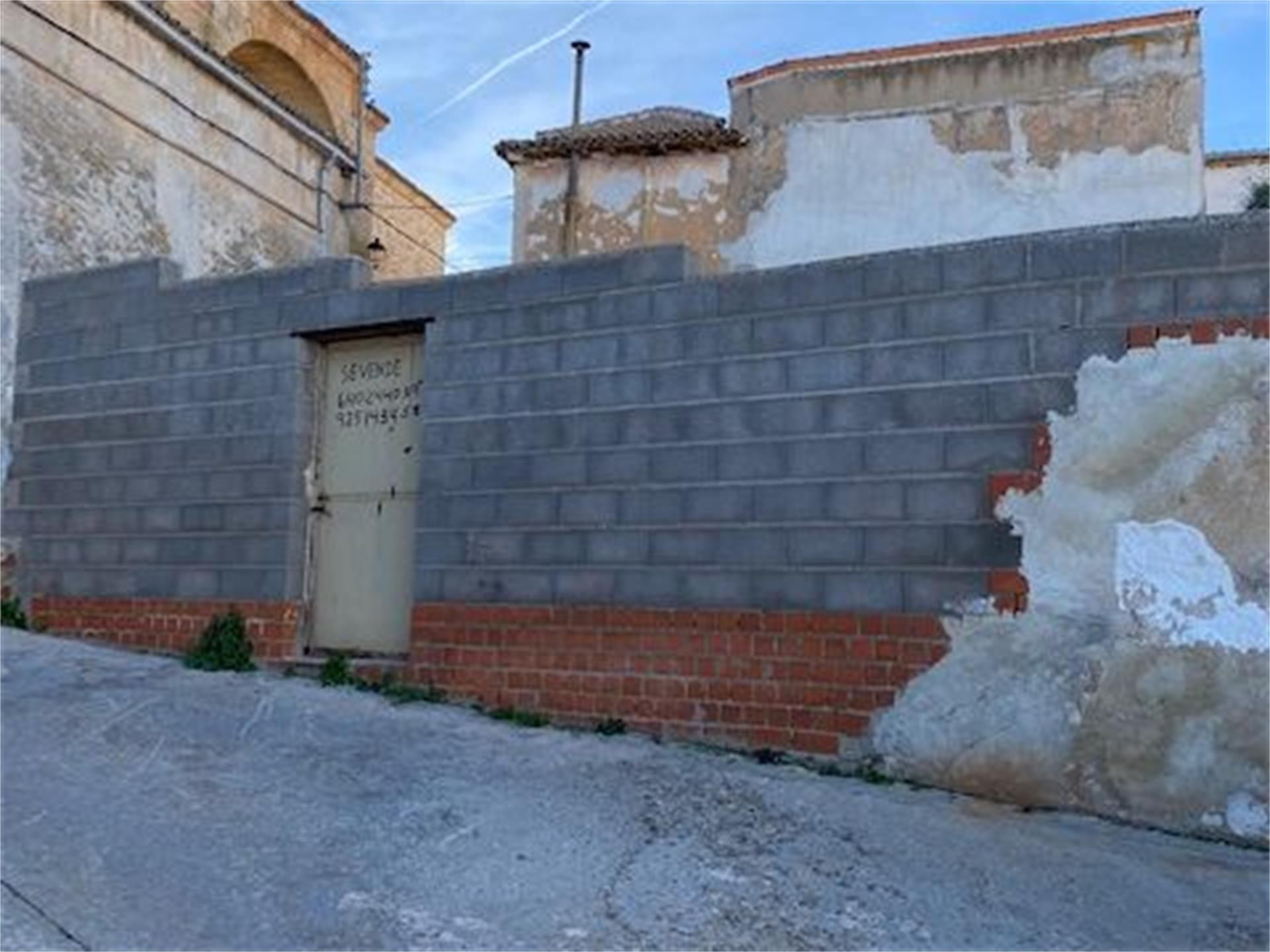 Vista exterior de Urbanitzable en venda en Santa Cruz de la Zarza