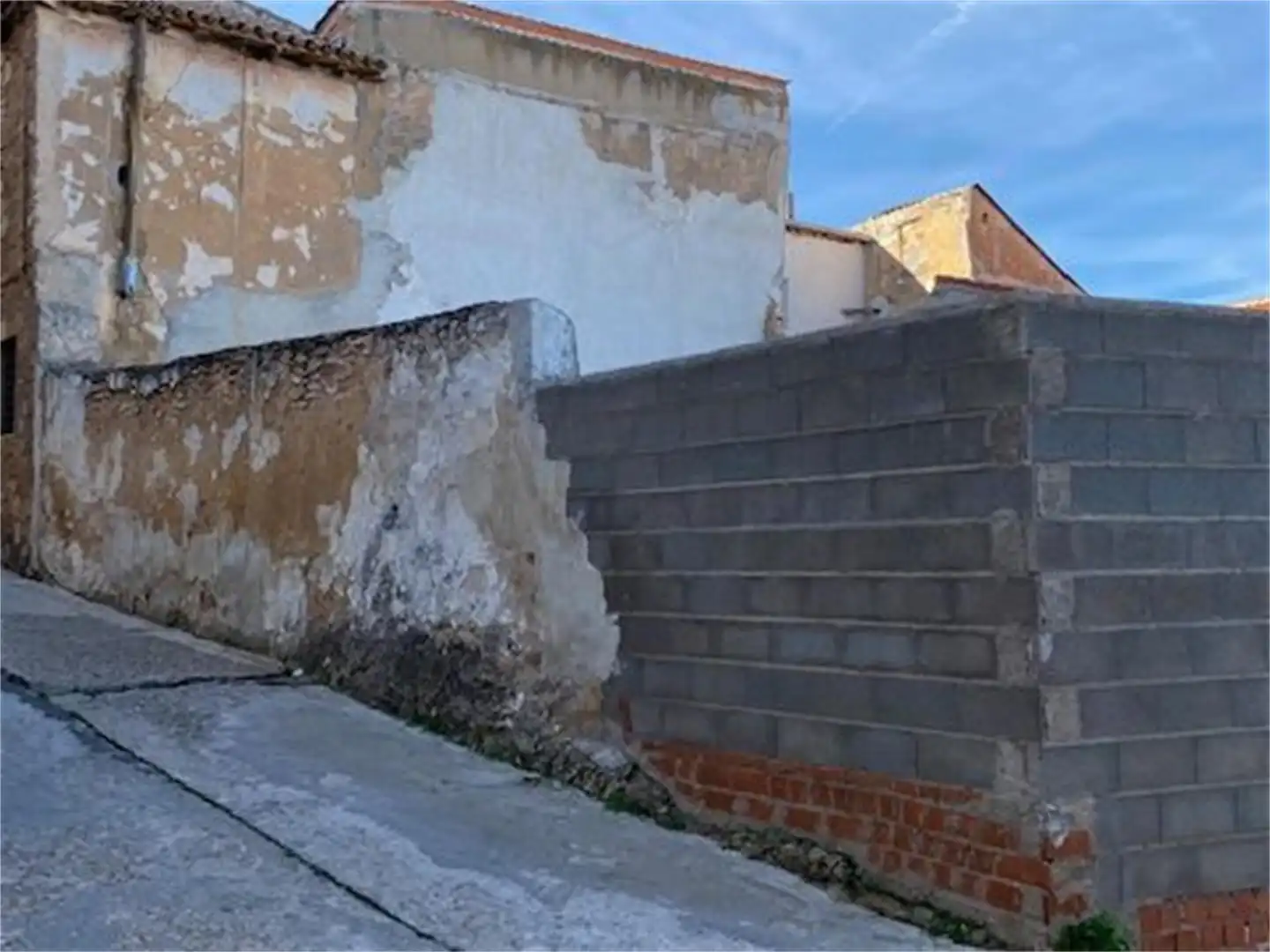 Exterior view of Constructible Land for sale in Santa Cruz de la Zarza