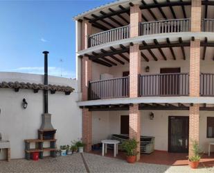 Exterior view of House or chalet for sale in Villarejo de Salvanés  with Terrace