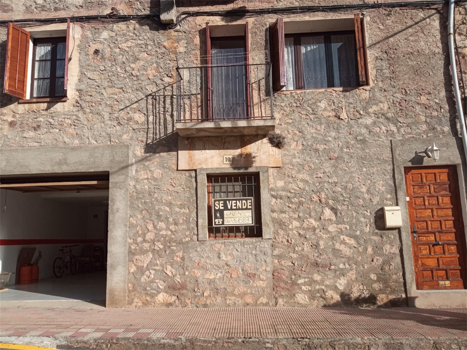 Vista exterior de Pis en venda en Ogassa amb Balcó