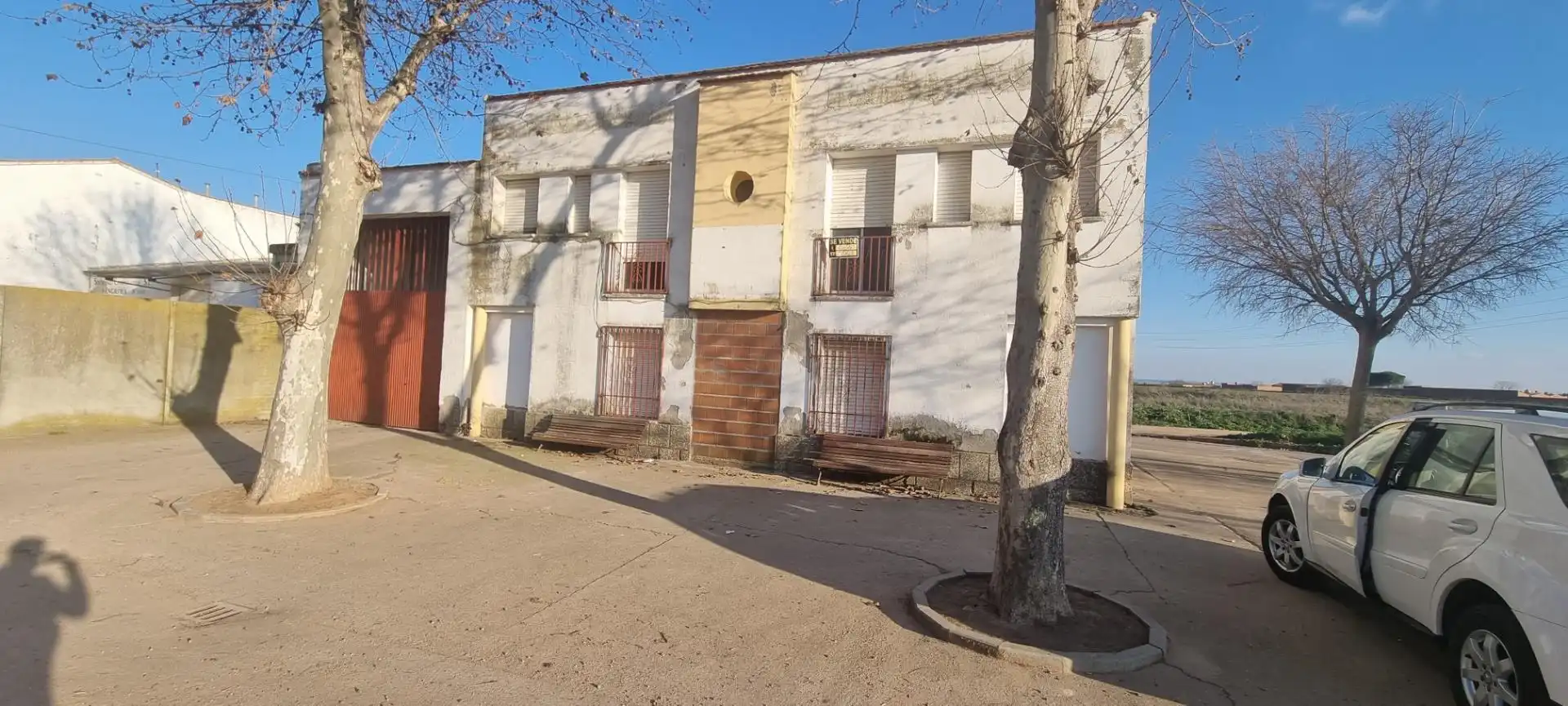 Vista exterior de Casa adosada en venda en La Pueblanueva