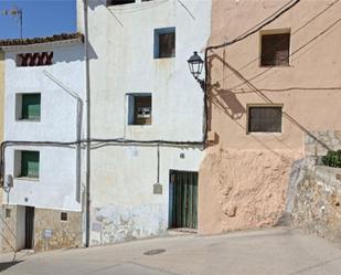 Vista exterior de Casa o xalet en venda en Albalate del Arzobispo