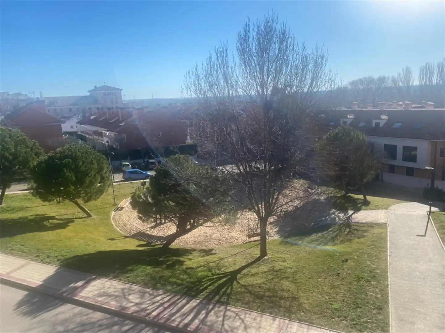 Vista exterior de Ático en venta en Arroyo de la Encomienda con Calefacción, Parquet y Terraza