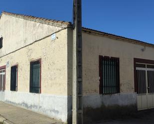 Vista exterior de Planta baixa en venda en El Pedroso de la Armuña 
