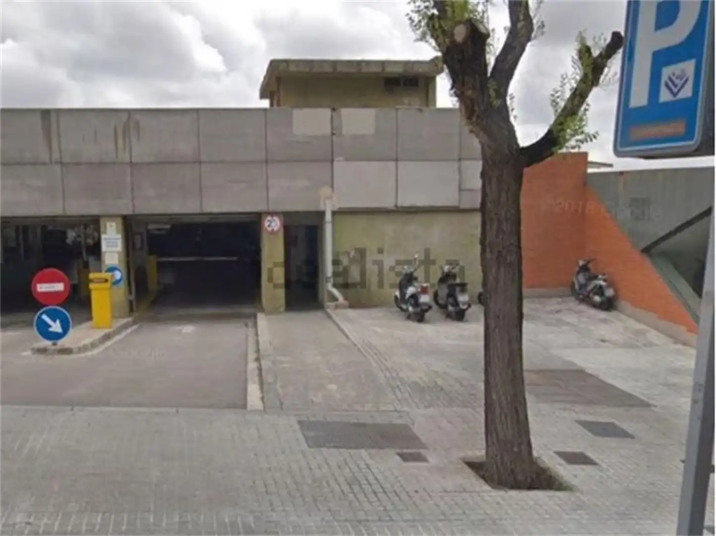Garaje en venta en Carrer de les Camèlies, 74, El Baix Guinardó Garaje en venta en Carrer de les Camèlies, 74, El Baix Guinardó