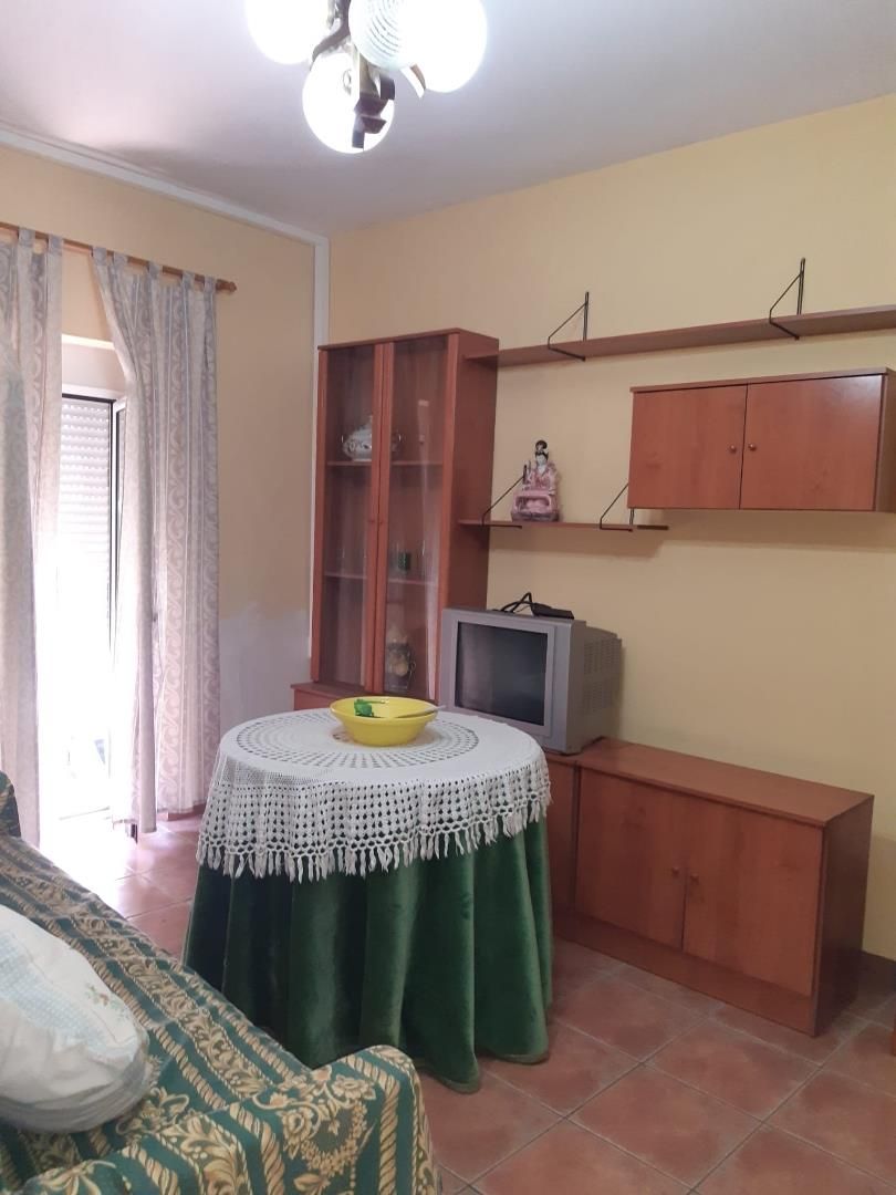 Sala d'estar de Casa adosada en venda en Orcera amb Moblat, Forn i Rentadora