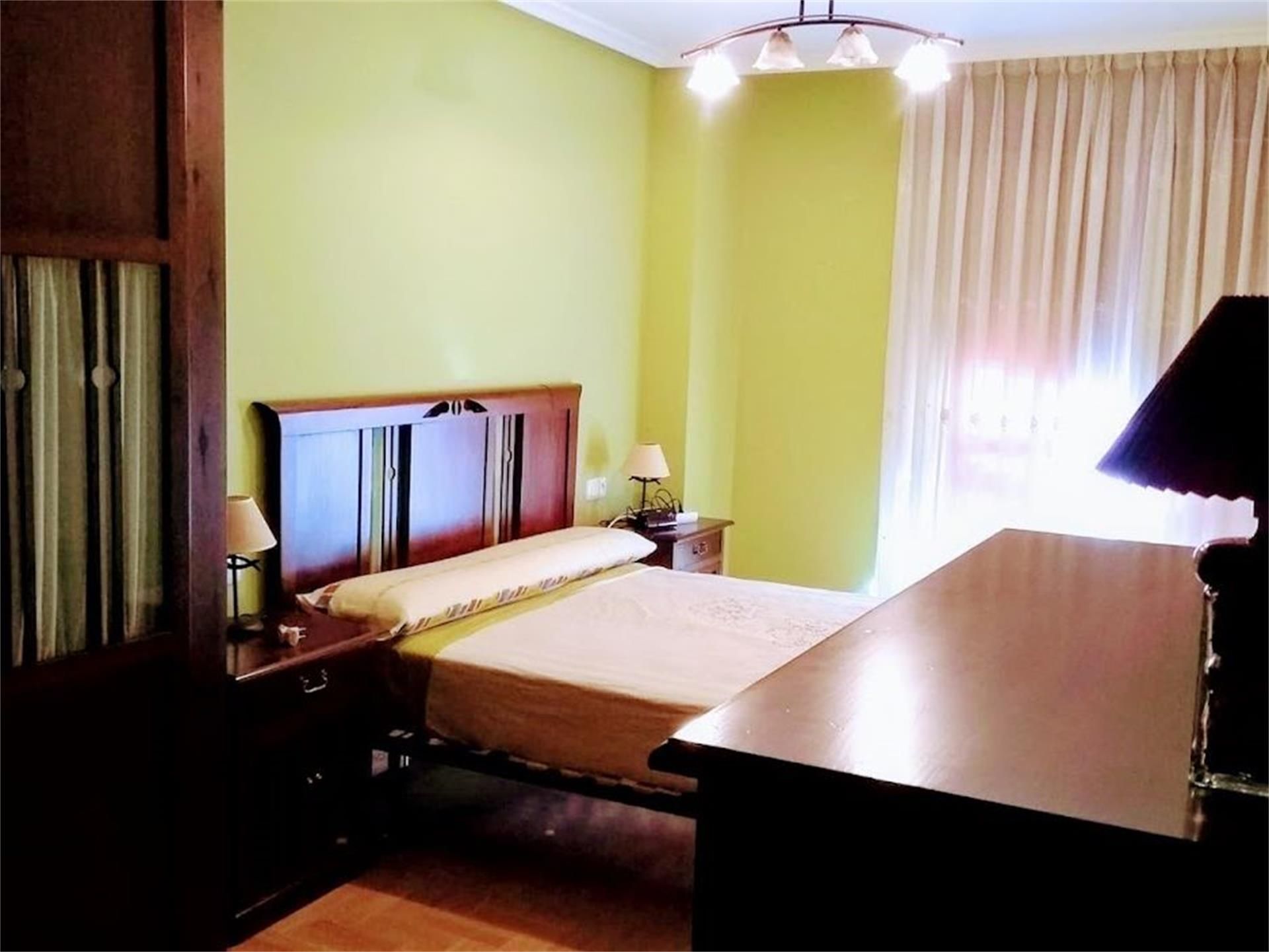 Habitación de Piso en venta en Langreo con Calefacción, Parquet y Terraza