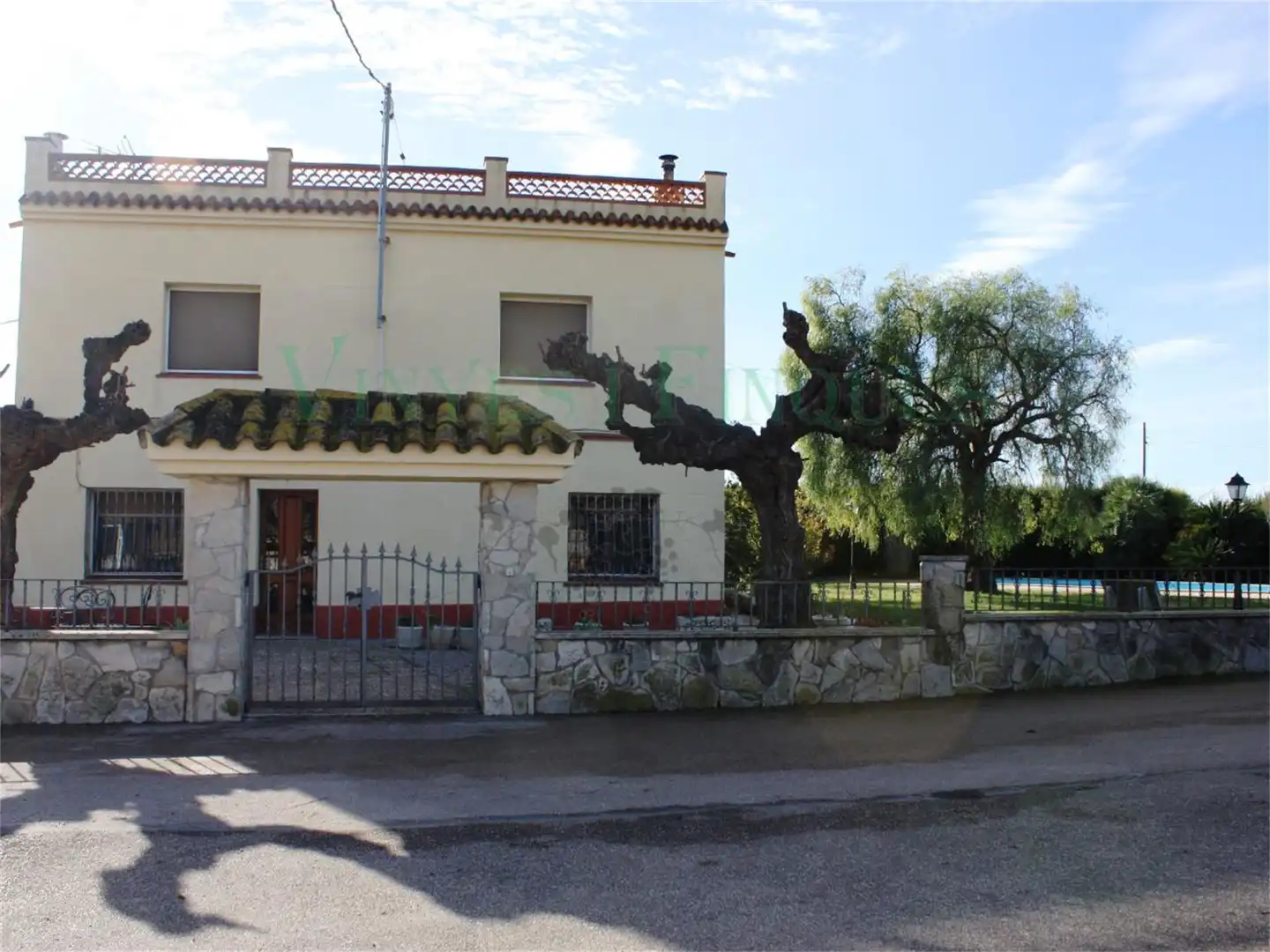 Finca rústica en venda a Castellet i la Gornal Vista exterior de Finca rústica en venda en Castellet i la Gornal amb Terrassa, Piscina i Balcó