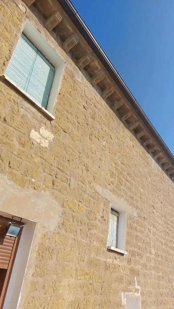 Vista exterior de Casa o xalet en venda en Luna