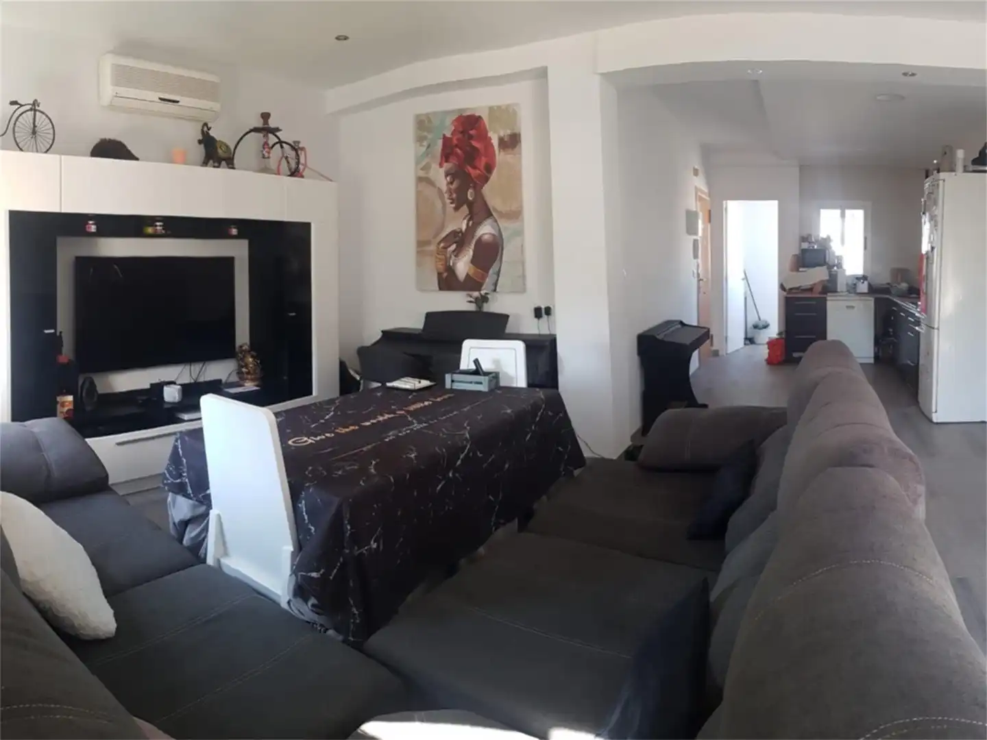 Flat for sale in Avenida Doctor Fleming, Écija Living room of Flat for sale in Écija with Air Conditioner, Terrace and Furnished