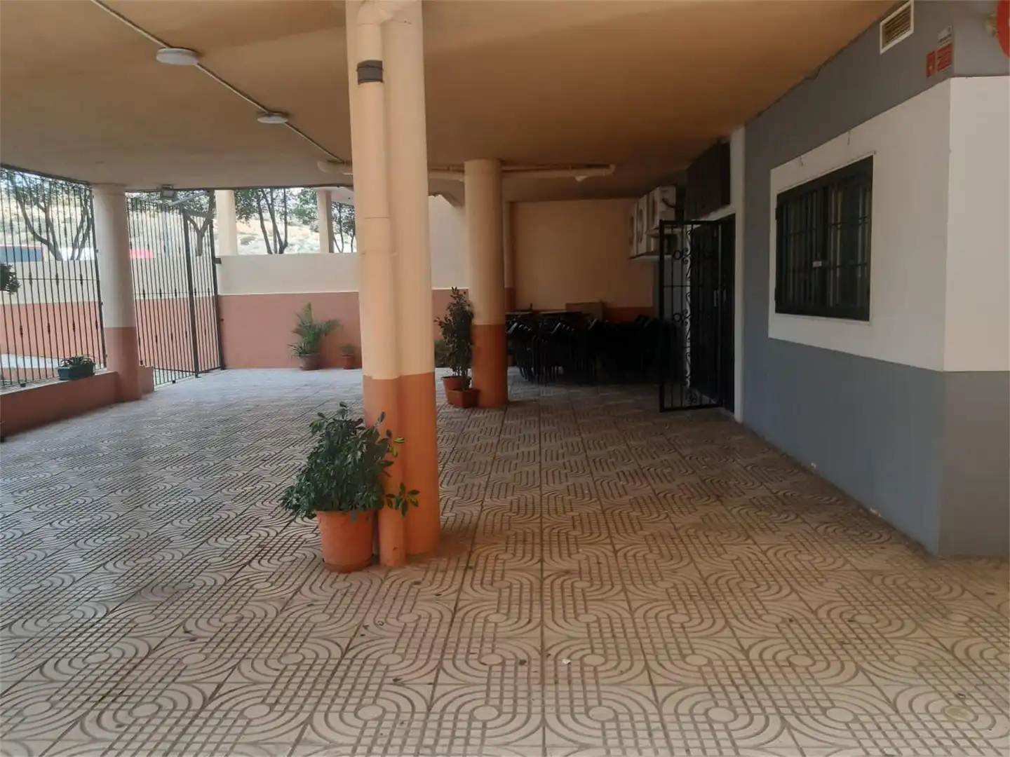 Local en venda a Calle Suflí, Piedras Redondas - Torrecárdenas Local en venda en Almería amb Aire condicionat i Calefacció