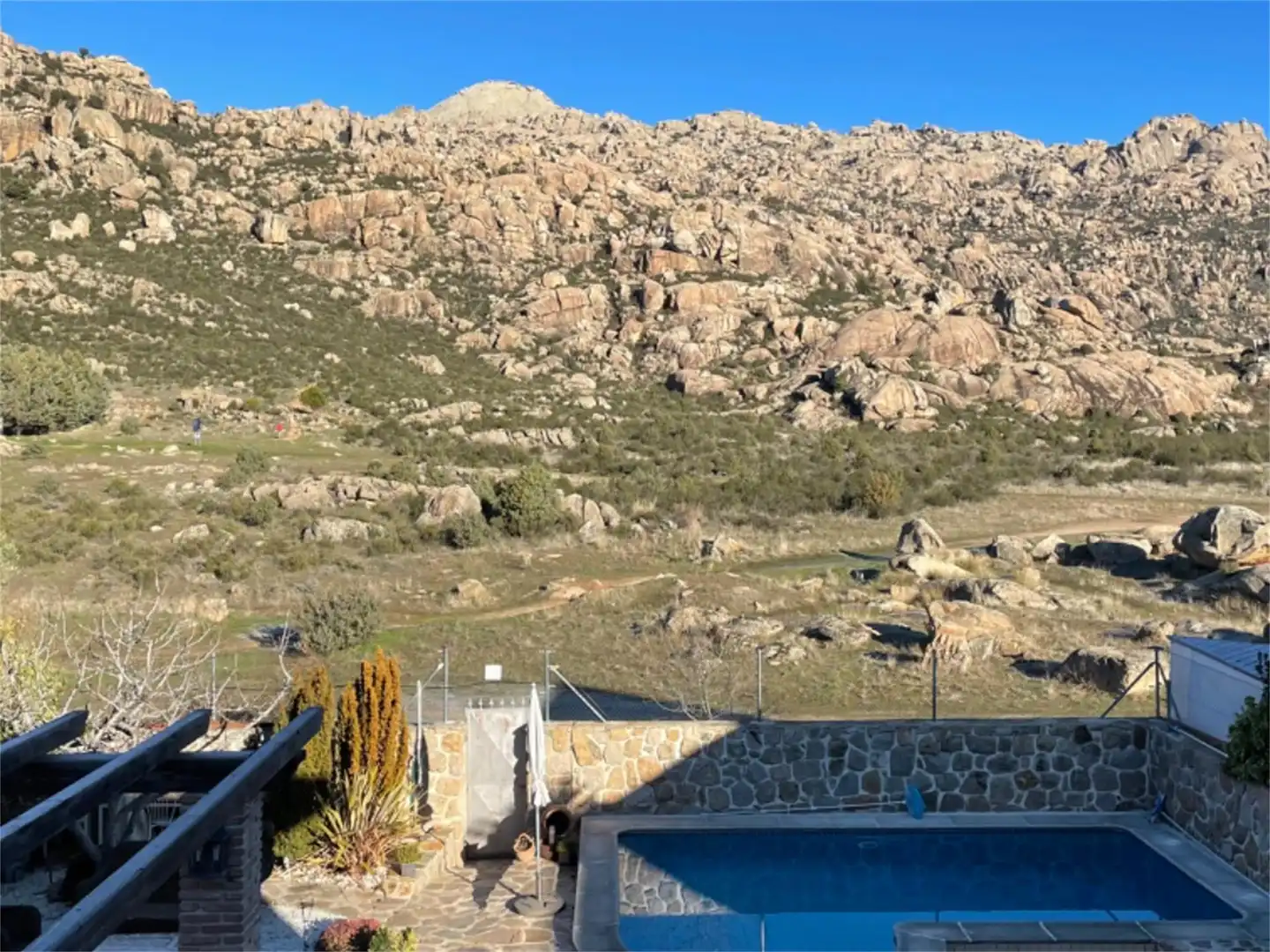 Houses for sale in Calle Rincón de la Pedriza, Manzanares El Real Exterior view of Houses for sale in Manzanares El Real with Air Conditioner, Heating and Private garden