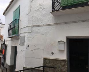 Vista exterior de Casa adosada en venda en Algarrobo amb Aire condicionat i Balcó