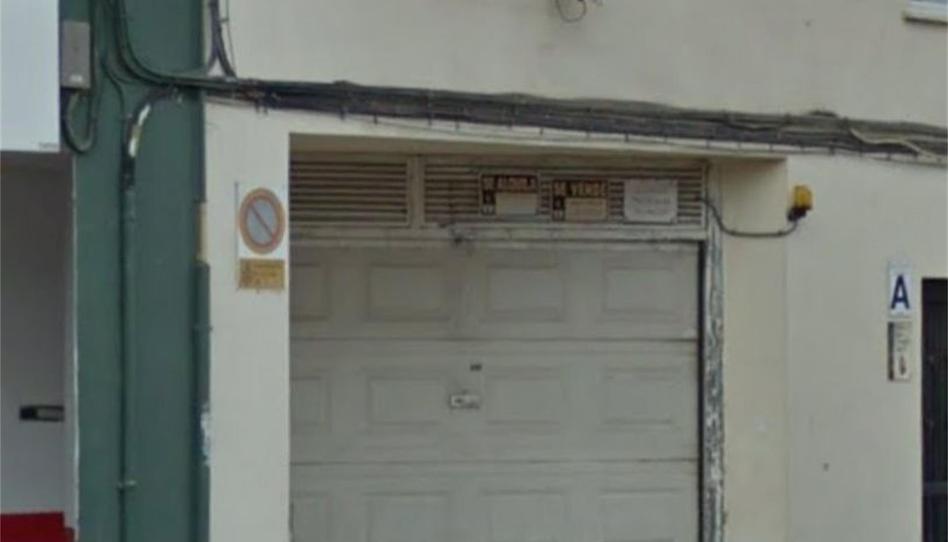 Garage for sale in Plaza Generalitat, Tulell, Valencia - image 1 Photo 1 of Garage for sale in Plaza Generalitat, Tulell, Valencia