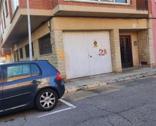 Aparcament de Casa adosada en venda en El Vendrell amb Aire condicionat, Terrassa i Balcó