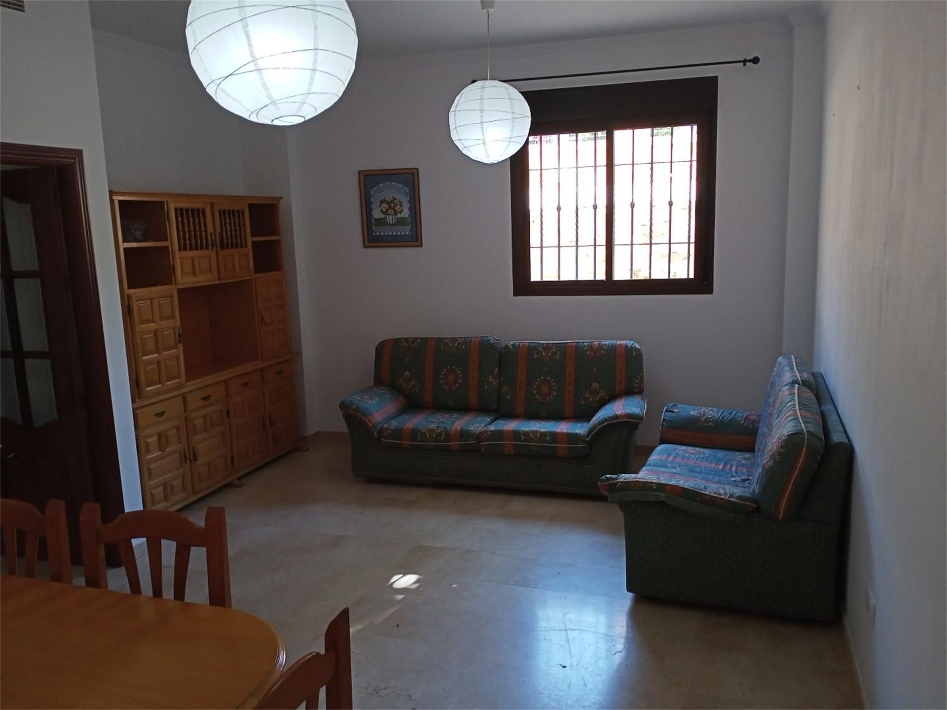Living room of Flat for sale in Almodóvar del Río  with Air Conditioner, Storage room and Oven