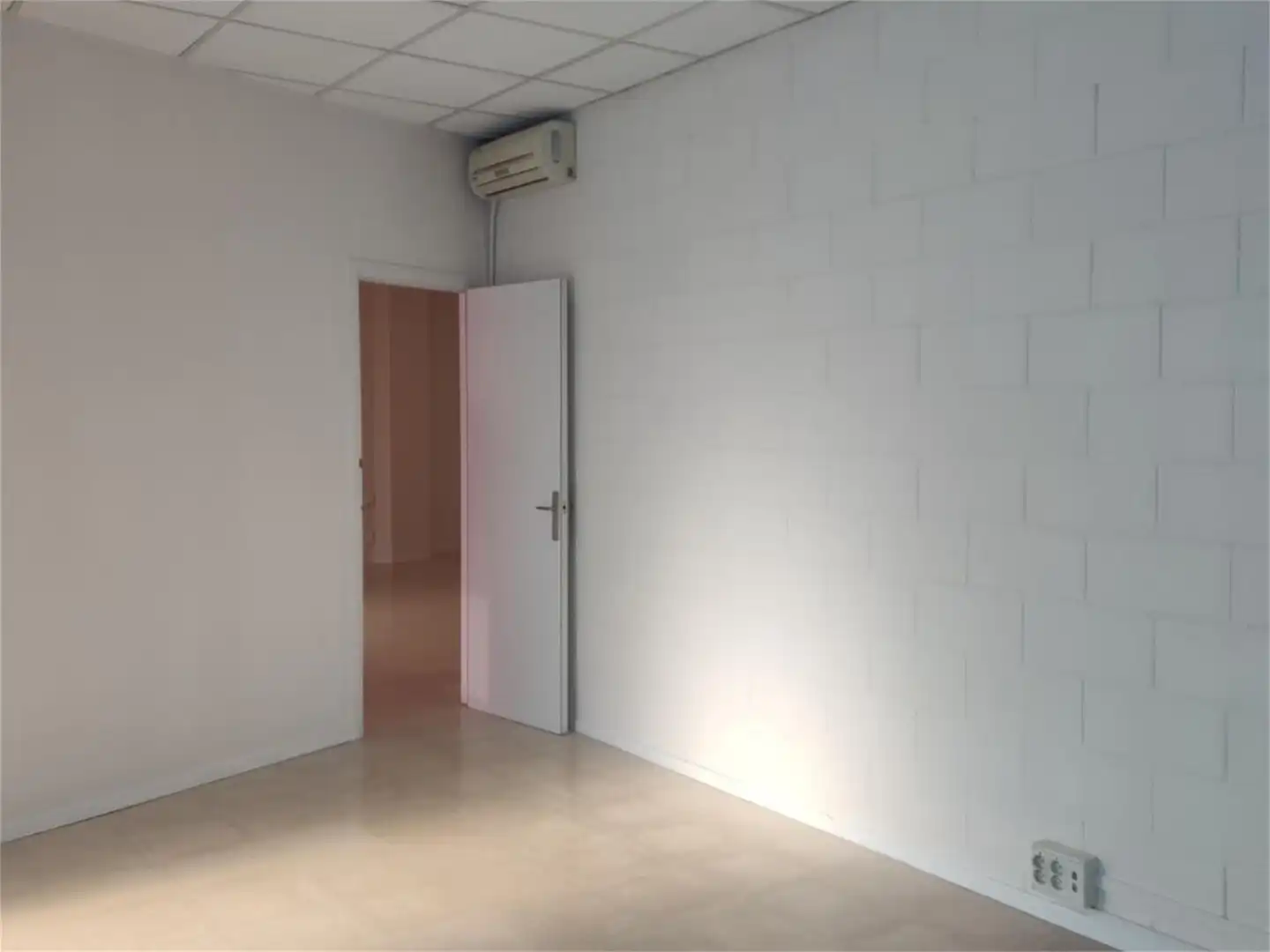 Oficina de alquiler en Avinguda Jacint Verdaguer, Can Illa Oficina de alquiler en La Garriga