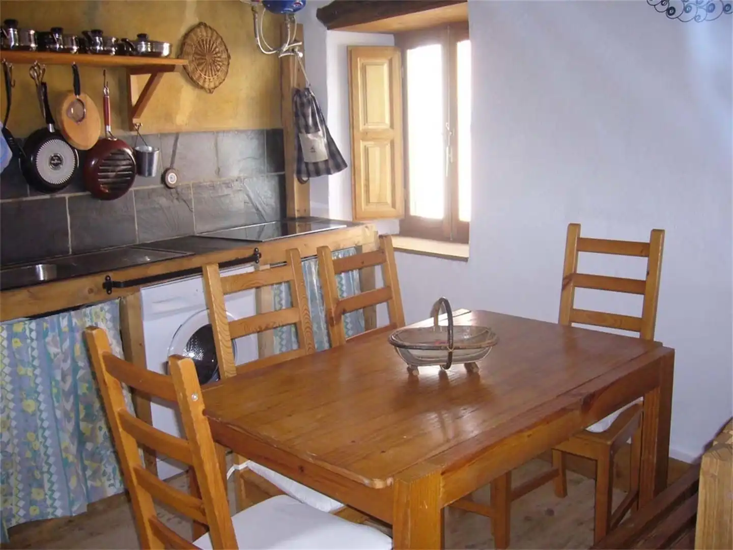 Casa adosada en venta en Calle San Isidro, 47, Noceda del Bierzo Casa adosada en venta en Calle San Isidro, 47, Noceda del Bierzo