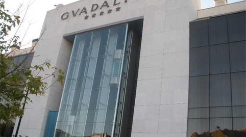 Flat for sale in Bulevar Alfonso Hohenlohe, Lomas de Marbella Club, Málaga - image 4 Photo 4 of Flat for sale in Bulevar Alfonso Hohenlohe, Lomas de Marbella Club, Málaga