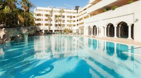 Flat for sale in Bulevar Alfonso Hohenlohe, Lomas de Marbella Club, Málaga - image 5 Photo 5 of Flat for sale in Bulevar Alfonso Hohenlohe, Lomas de Marbella Club, Málaga