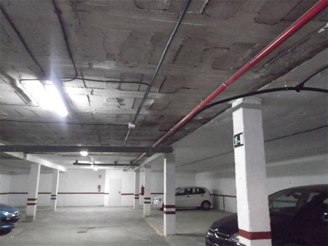 Garaje en Venta en Sta. Aurelia - Cantábrico - Atlàntico - La Romería