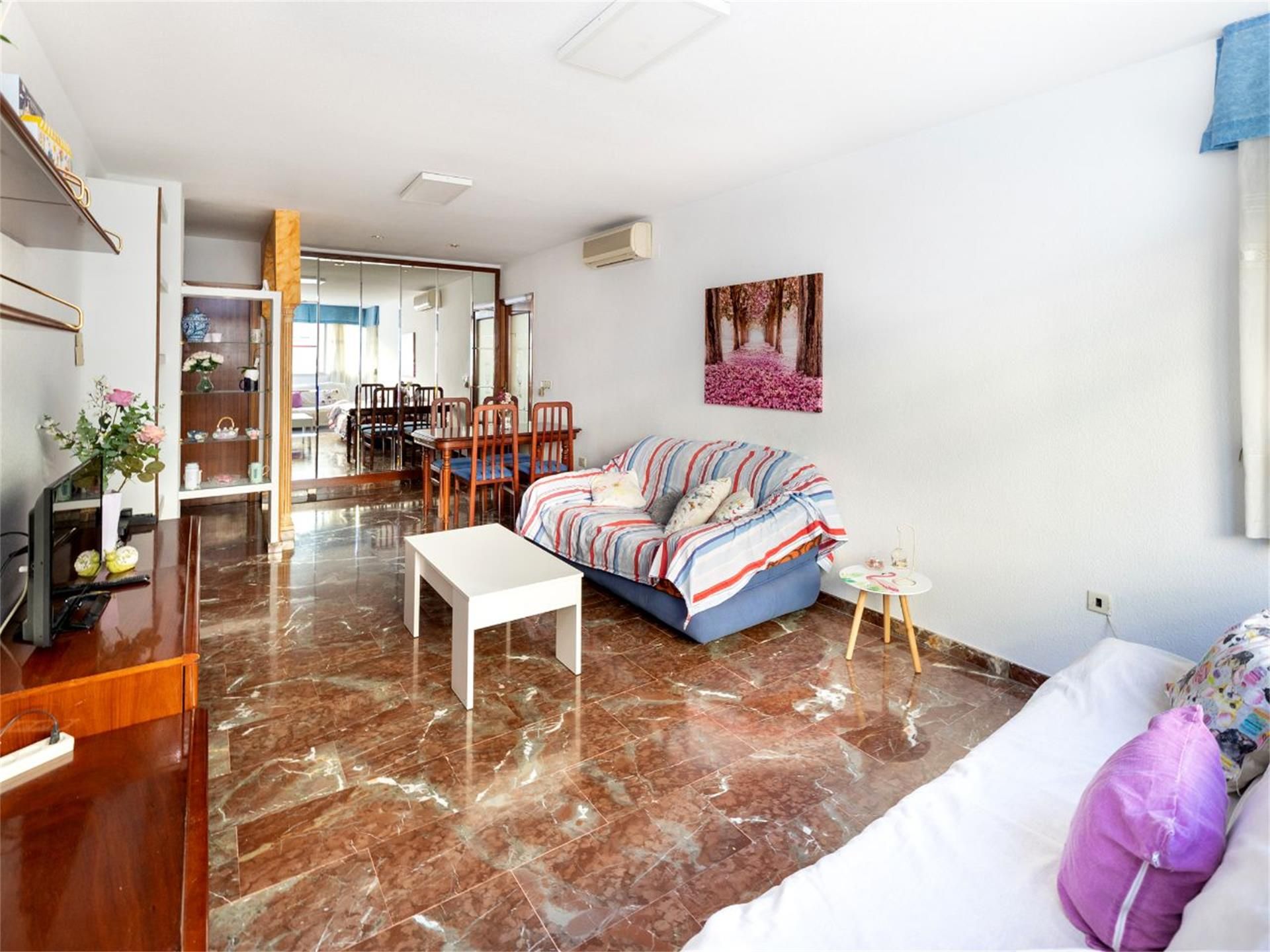 Flat to share in Calle Adelfa, 3, Fígares