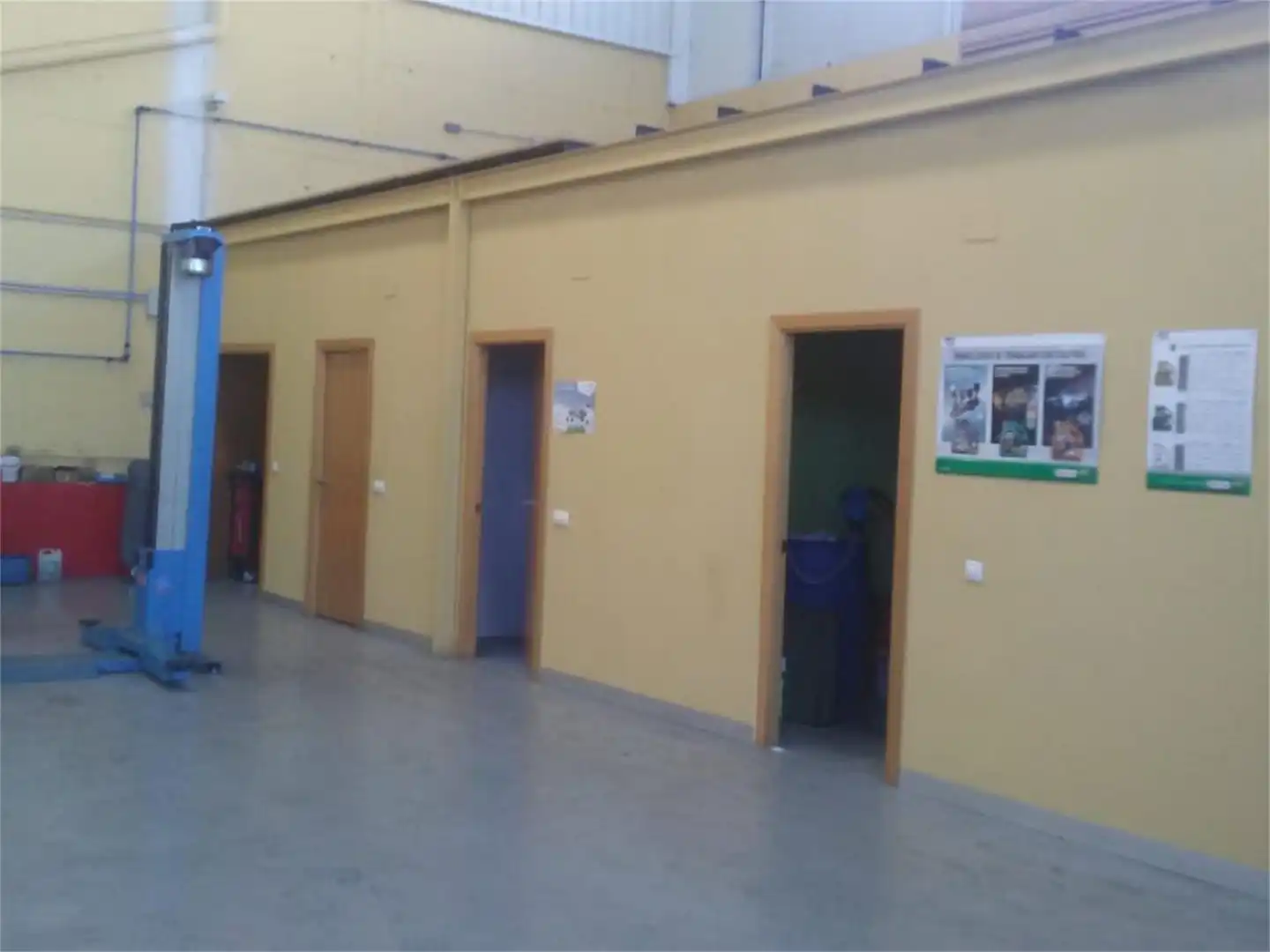 Nave industrial de alquiler en Calle Río Arevalillo, Hervencias Altas - El Pinar Nave industrial de alquiler en Ávila