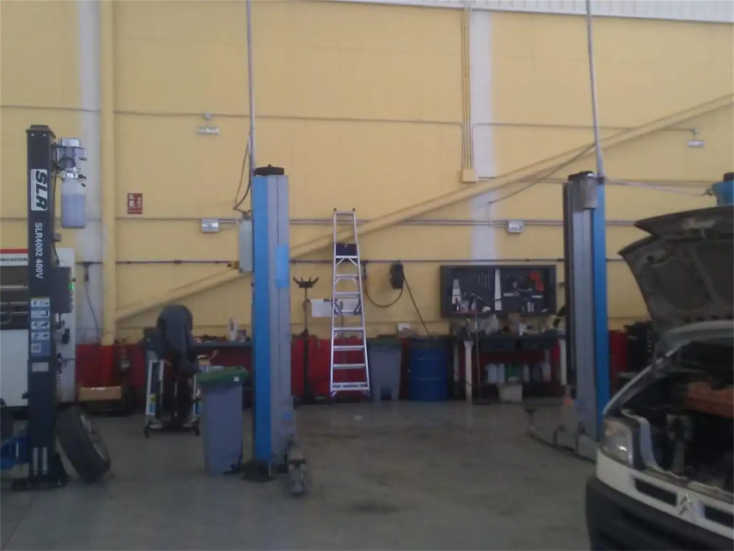 Nave industrial de alquiler en Calle Río Arevalillo, Hervencias Altas - El Pinar Nave industrial de alquiler en Ávila