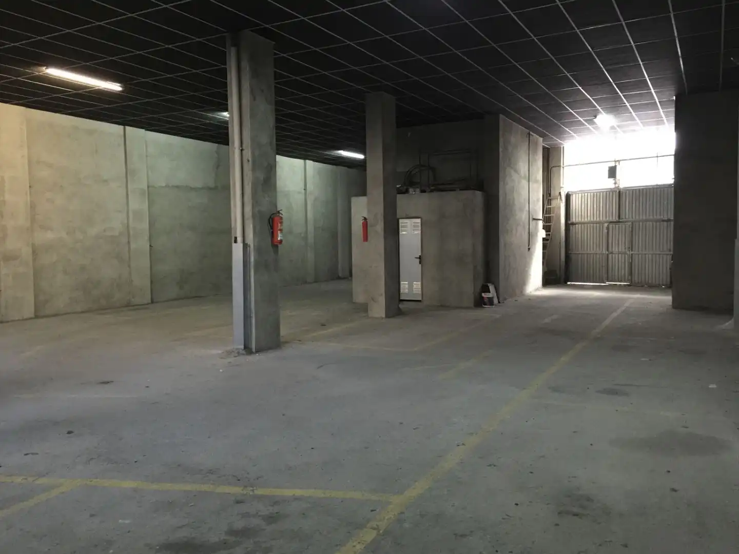 Nau industrial en venda a Camiño de Pipín, 32, A Piriganlla - Albeiros - Garabolos Aparcament de Nau industrial en venda en Lugo