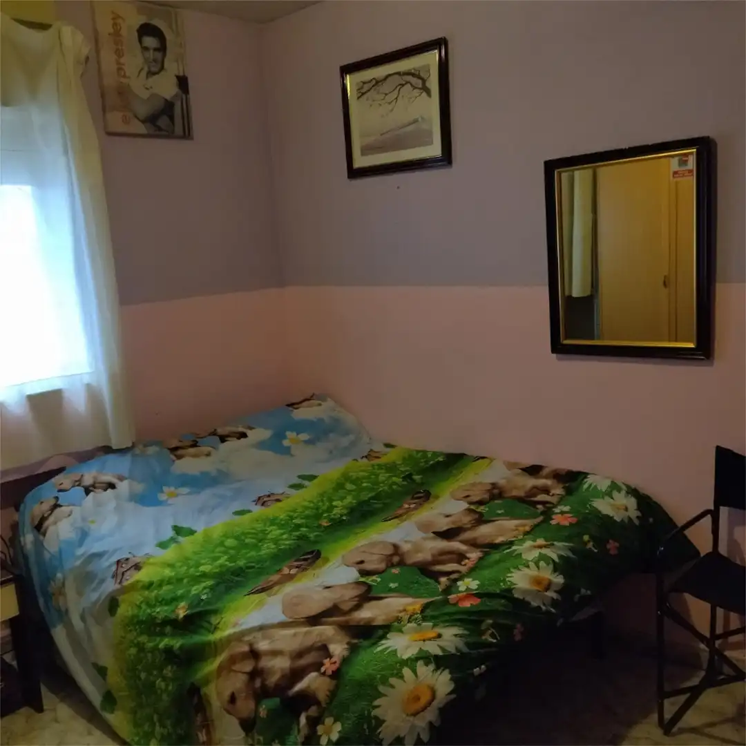 Room in Calle del Río Nervión, 49, Pueblo Nuevo Room in Calle del Río Nervión, 49, Pueblo Nuevo