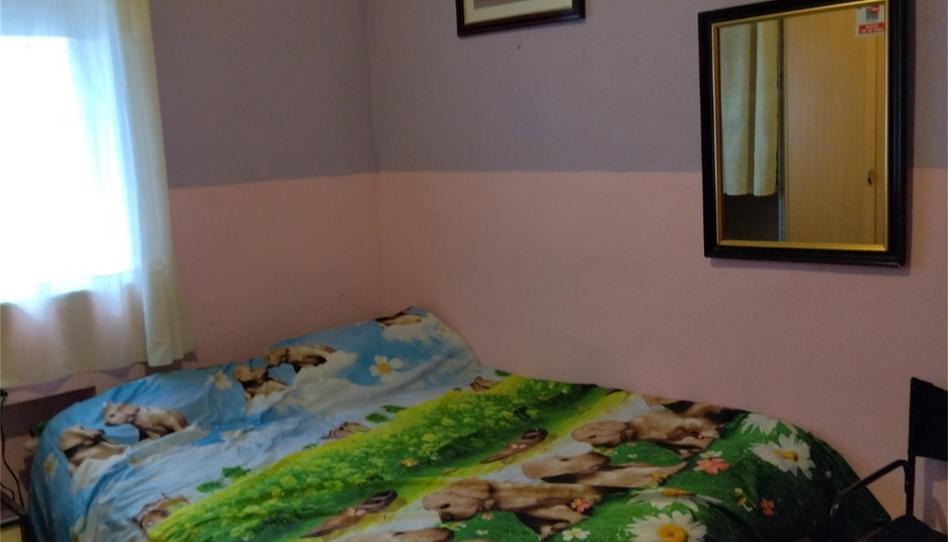 Photo 1 of Flat to share in Calle del Río Nervión, 49, Pueblo Nuevo, Madrid