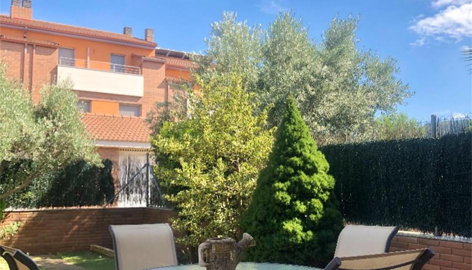 Casa adosada en venda a Passatge Maria Aurèlia Capmany, Callús, Barcelona - imatge 1 Foto 1 de Casa adosada en venda a Passatge Maria Aurèlia Capmany, Callús, Barcelona