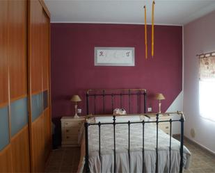 Dormitori de Casa adosada en venda en Esparragalejo amb Terrassa