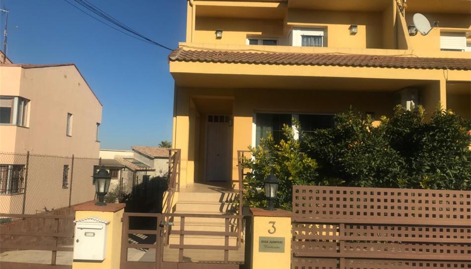 Single-family semi-detached for sale in Falset, Tarragona - image 1 Photo 1 of Single-family semi-detached for sale in Falset, Tarragona