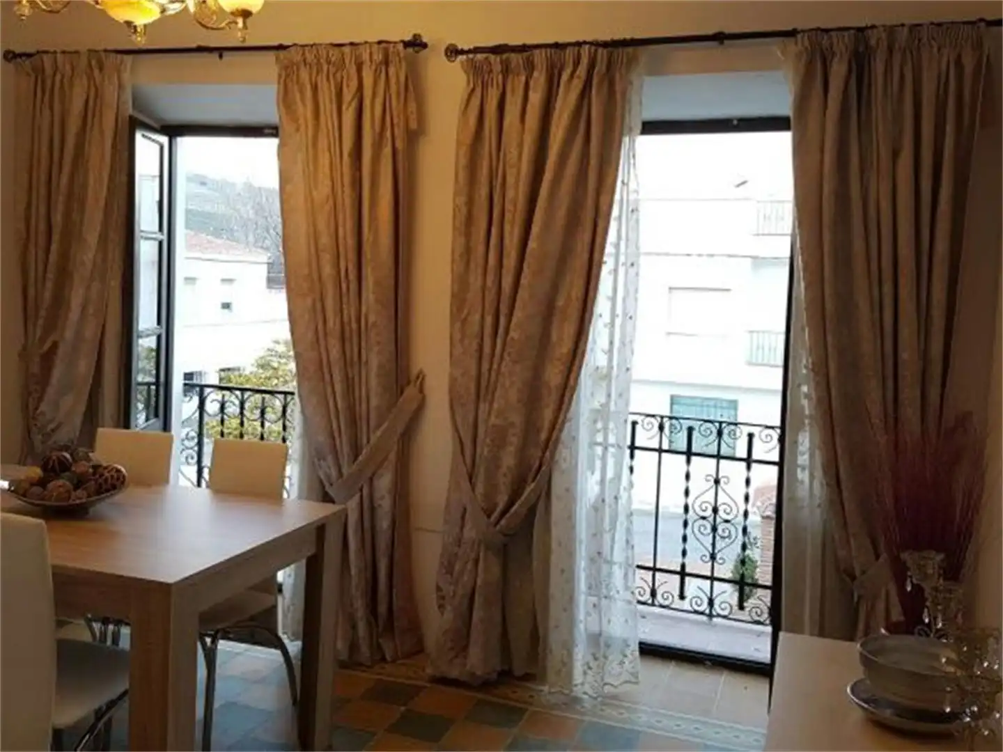 Comedor de Finca rústica en venta en Cacín con Aire acondicionado