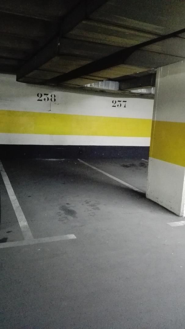 Aparcament de Garatge en venda en  Madrid Capital