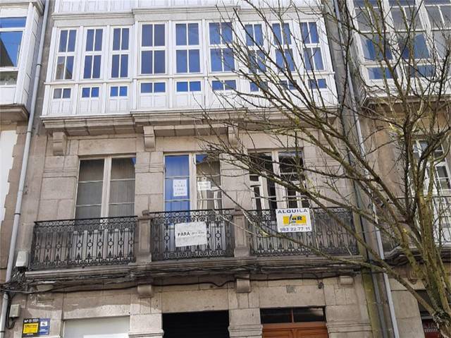 Local comercial en Alquiler en Rúa Bispo Aguirre, 16 en Recatelo - O Carme