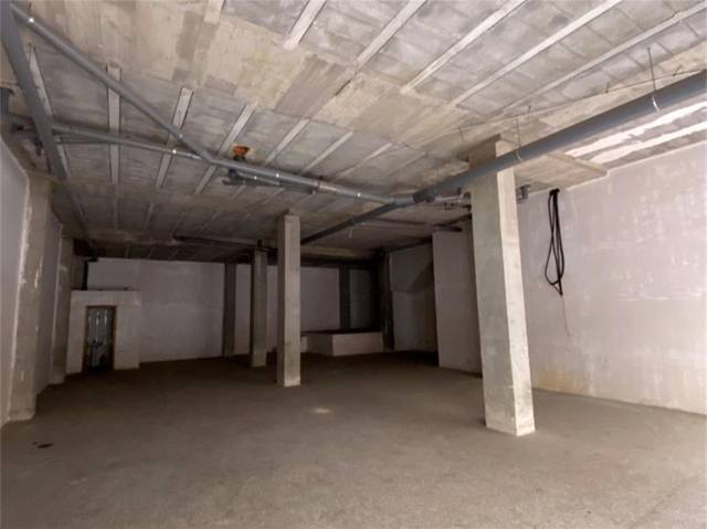 Local comercial en Alquiler en Calle Lepanto, 89 en Ensanche - Parque del Oeste