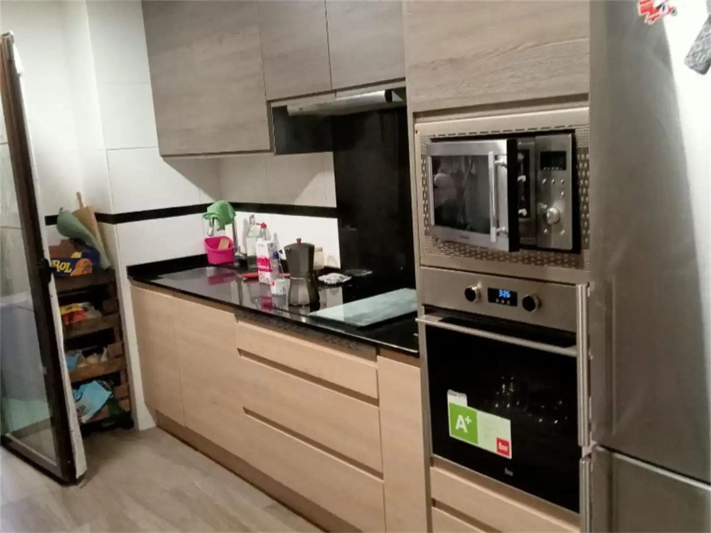 Piso en venta en Calle La Sirenita, Cedillo del Condado Cocina de Piso en venta en Cedillo del Condado con Aire acondicionado, Trastero y Parking comunitario
