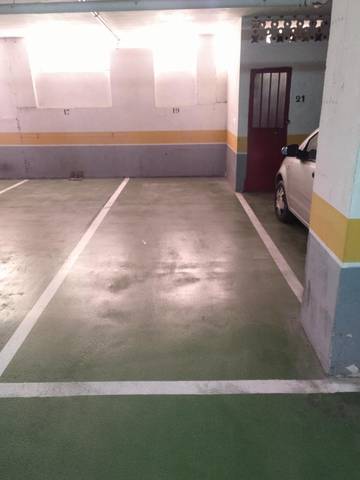 Garaje en Venta en Calle Arca del Agua, 3 en Estación - Los Manantiales