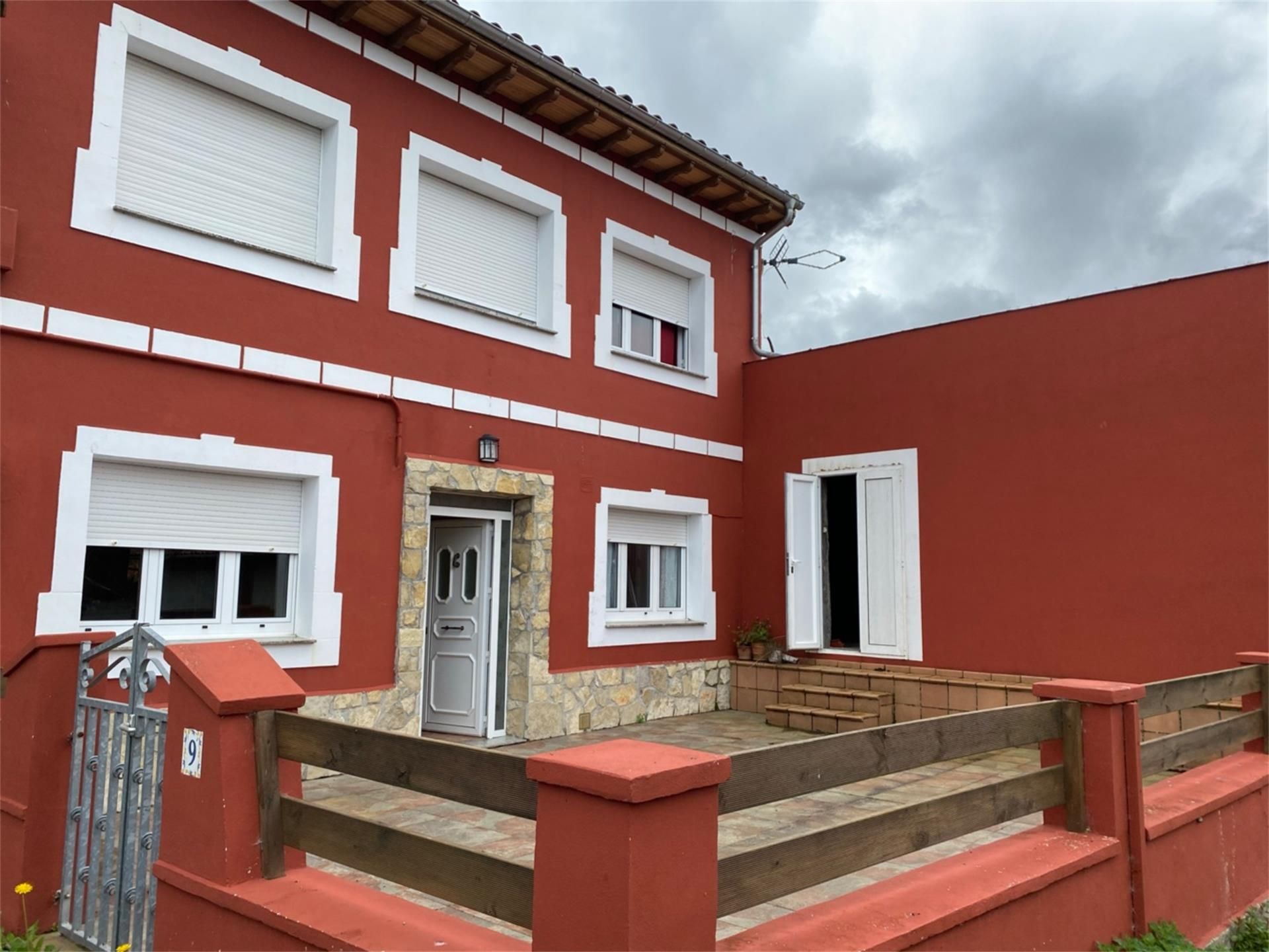 Exterior view of House or chalet for sale in Villaviciosa