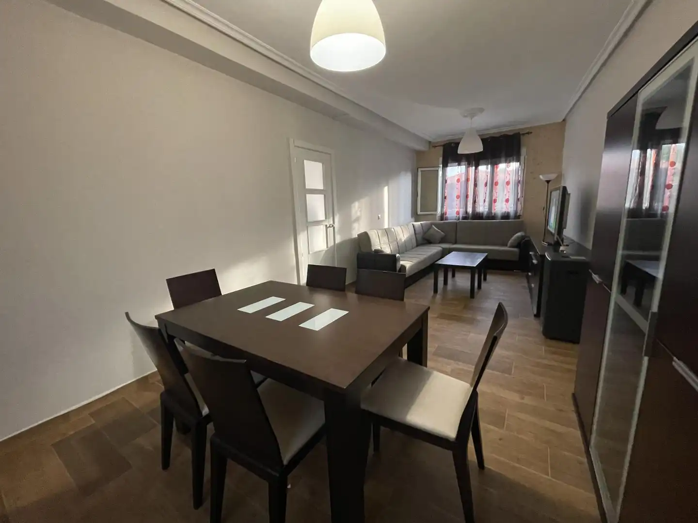 Casa o chalet en venta en Barrio Priesca, Parroquias surorientales Comedor de Casa o chalet en venta en Villaviciosa con Calefacción, Jardín privado y Parquet