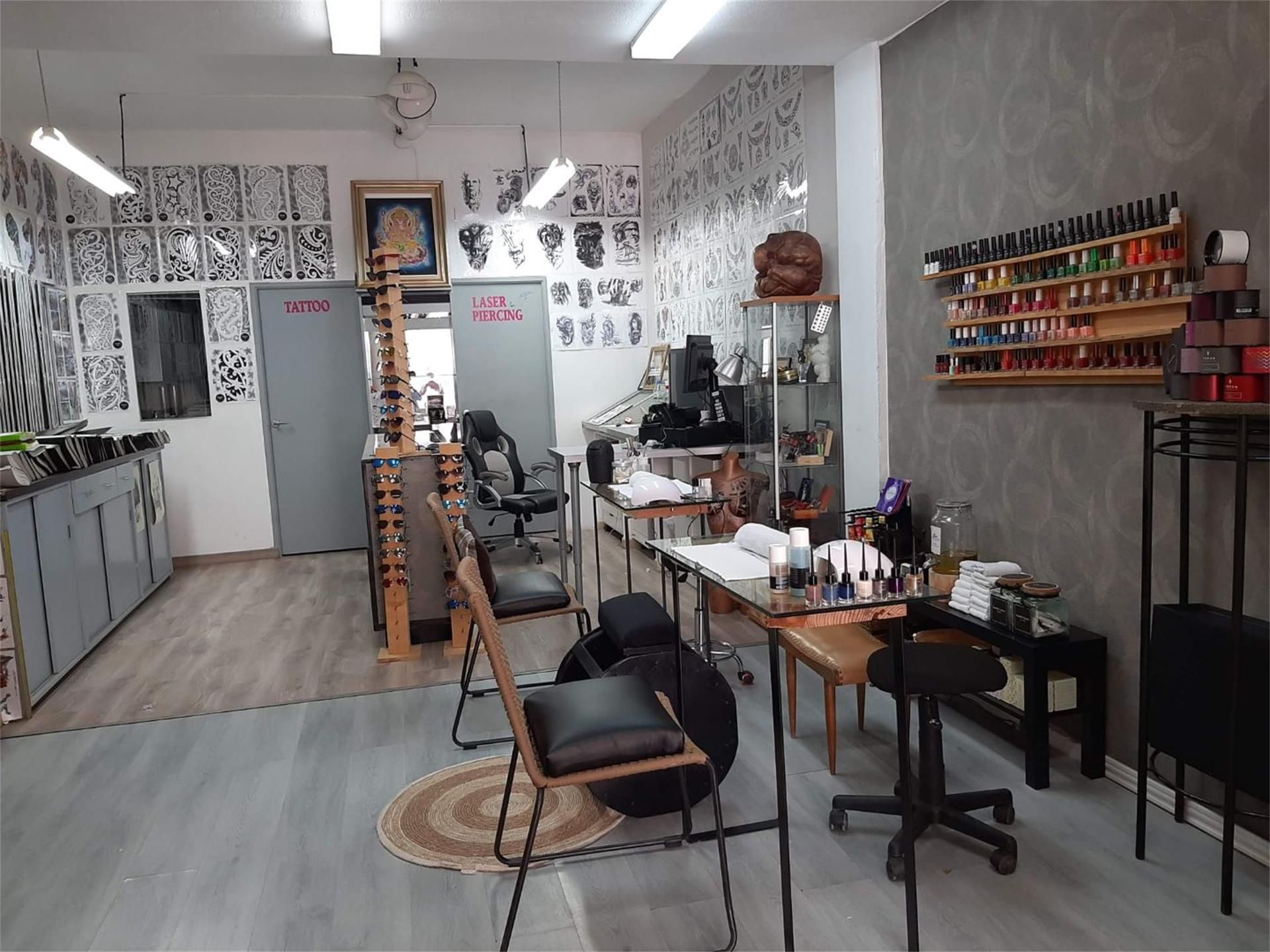 Premises for sale in Sant Llorenç des Cardassar  with Air Conditioner and Parquet flooring