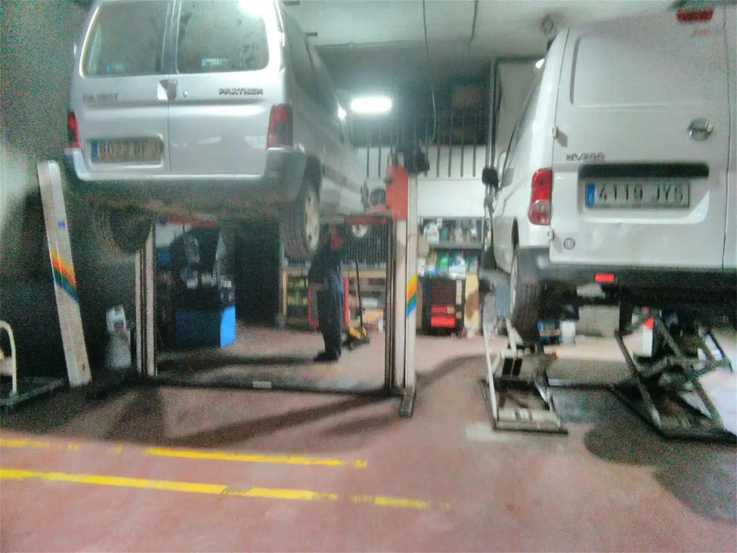 Local en venta en Quiroga, Quiroga Parking de Local en venta en Quiroga