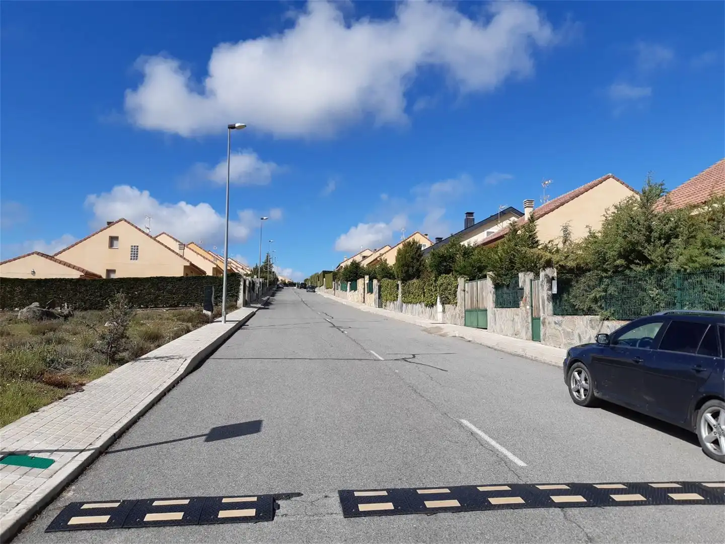 Exterior view of Constructible Land for sale in Zarzuela del Monte
