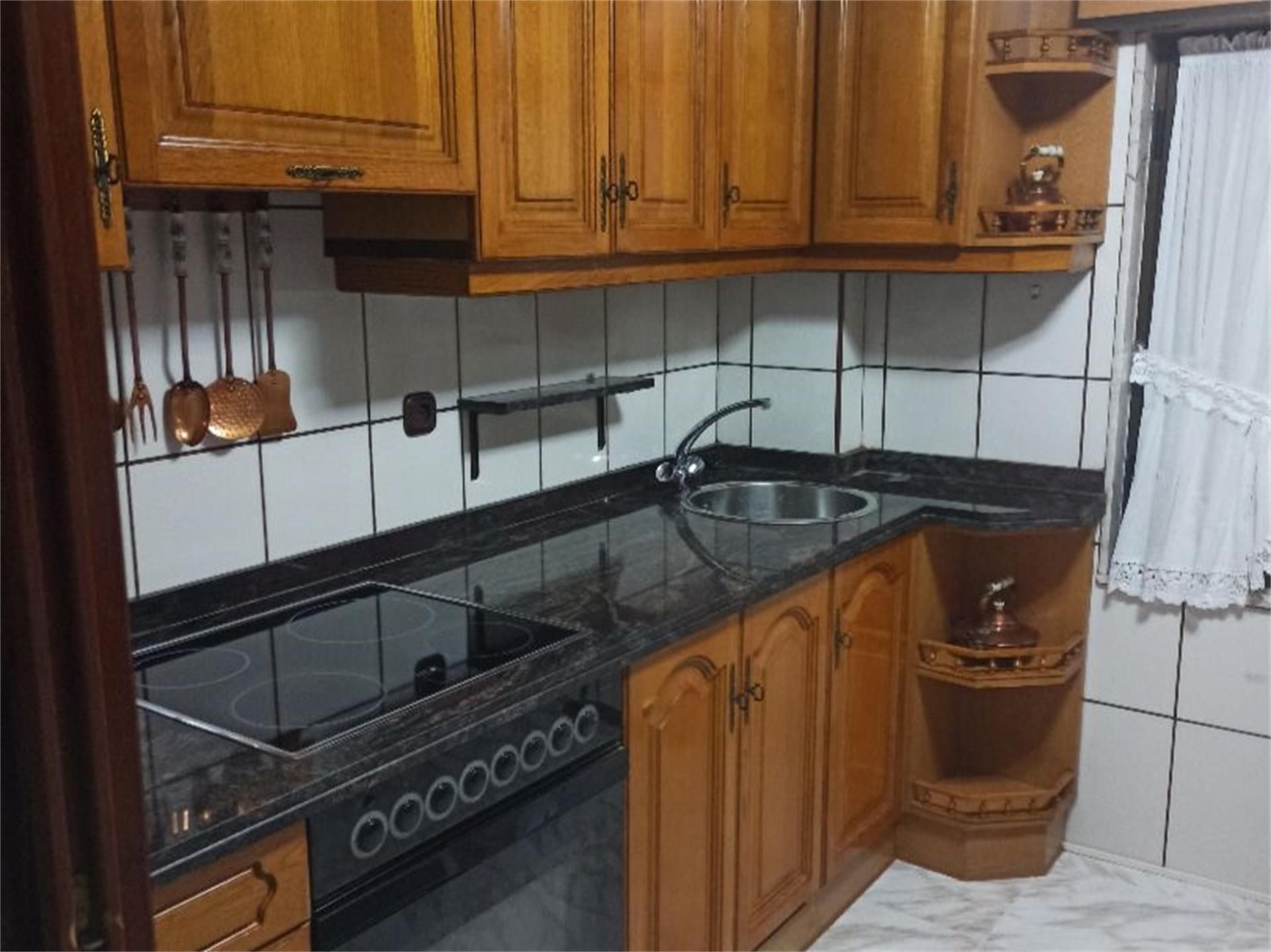 Cuina de Pis en venda en Mieres (Asturias) amb Calefacció, Traster i Moblat
