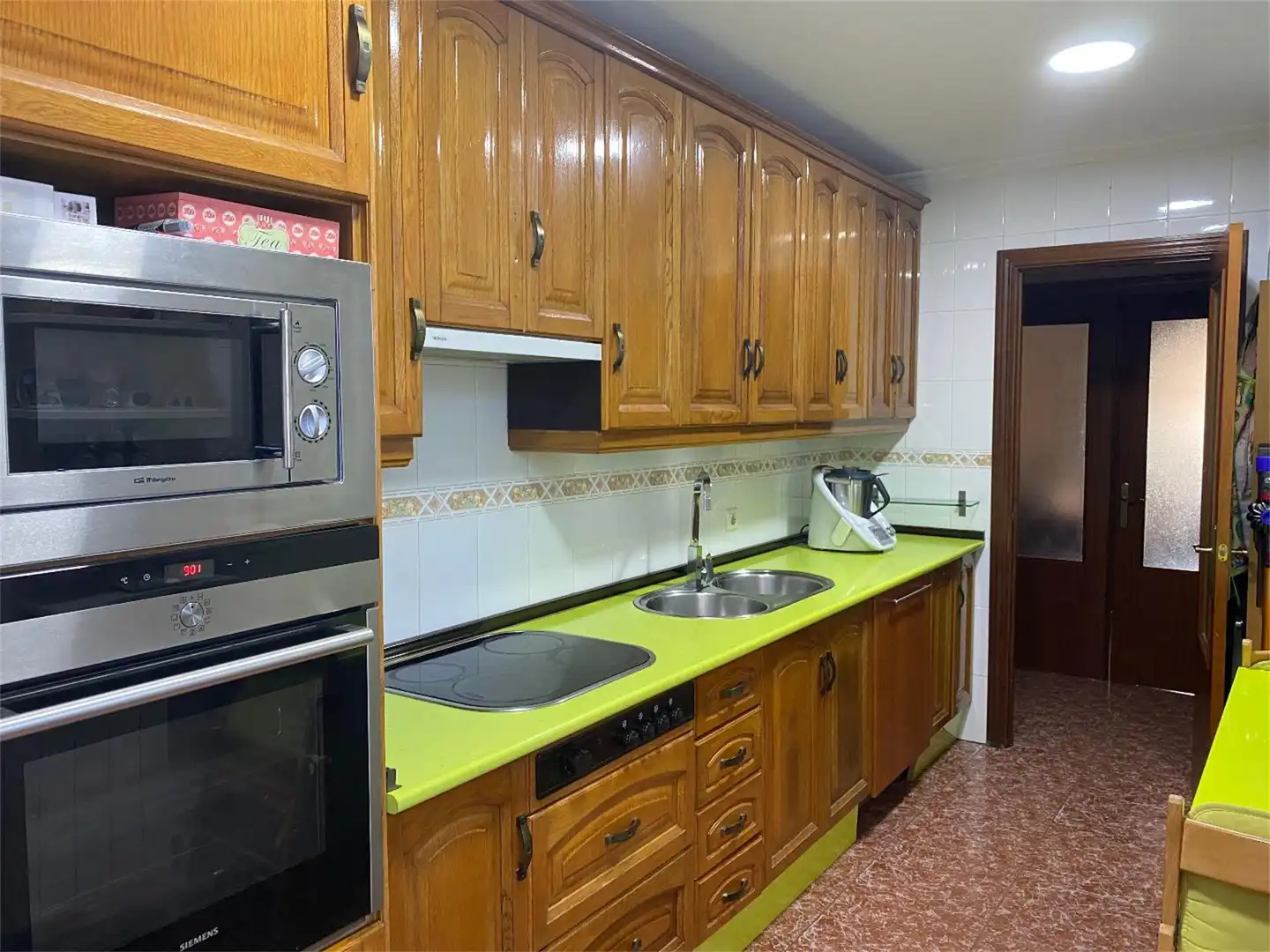 Ground floor for sale in Calle Pozo de la Parra, Arroyo de la Luz Kitchen of Ground floor for sale in Arroyo de la Luz with Air Conditioner, Heating and Terrace