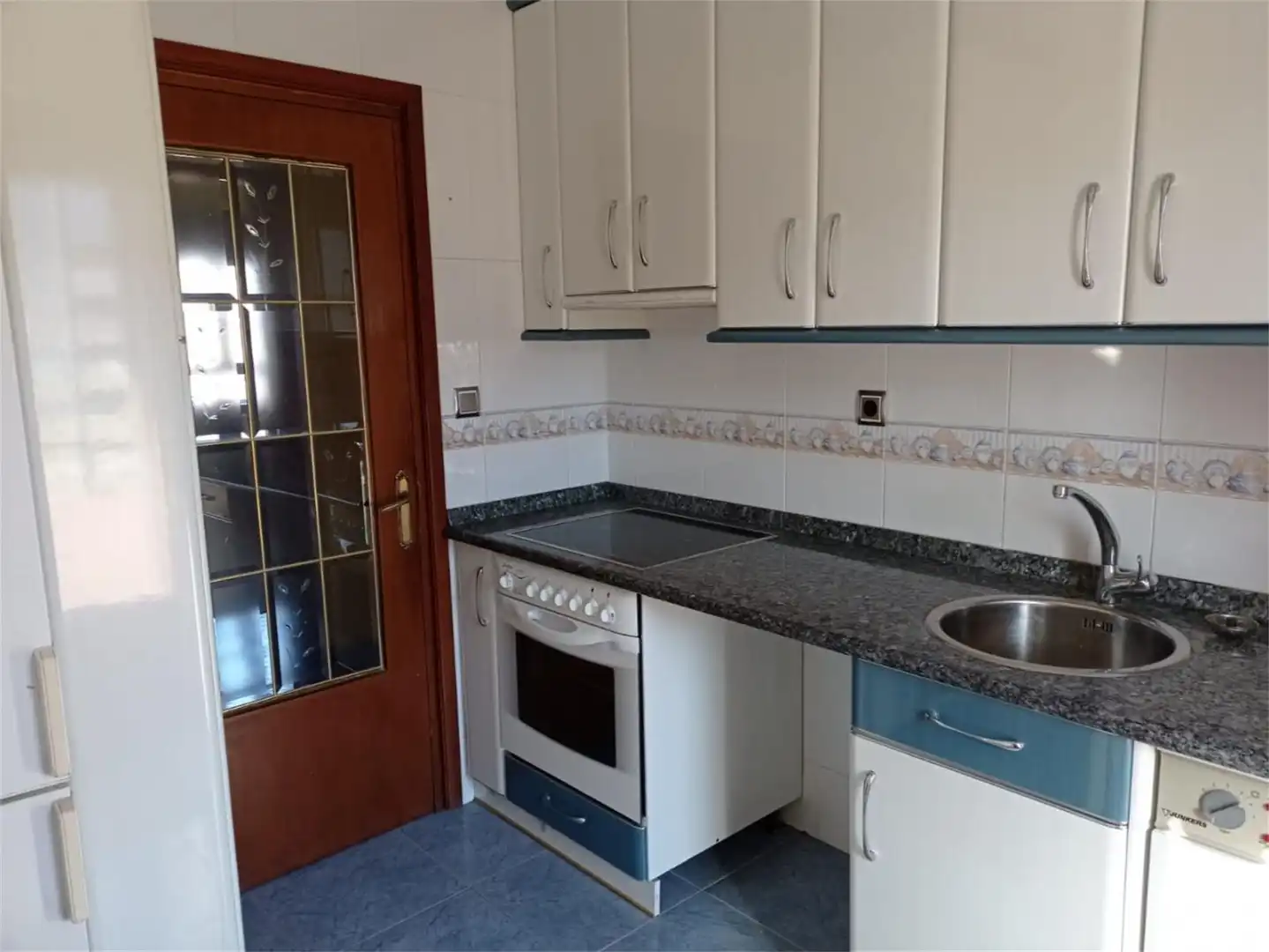 Wohnung zum Verkauf in Merindad de Montija Küche von Wohnung zum Verkauf in Merindad de Montija mit Heizung, Privatgarten und Terrasse